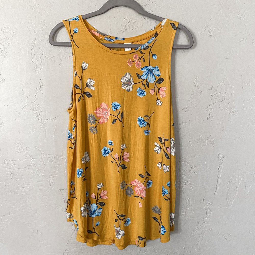Old Navy - size L luxe tank